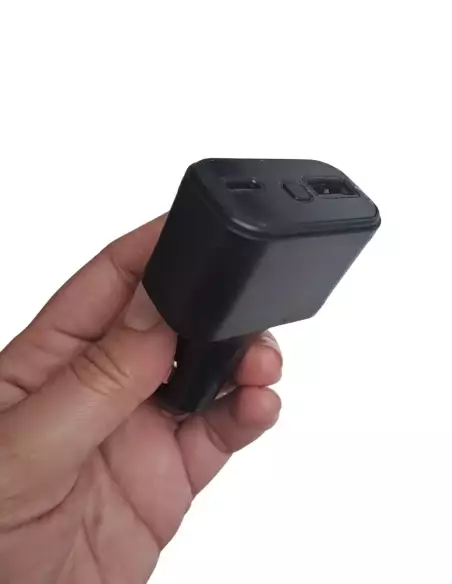 Car GPS tracker with engine cut-off and movement alert