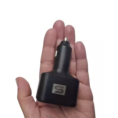 4G GPS Tracker Zigarettenanzünder - Echtzeit-Autoverfolgung