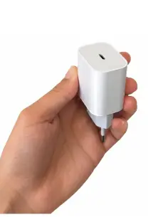 Micro and 4G GPS Tracker without subscription real-time location